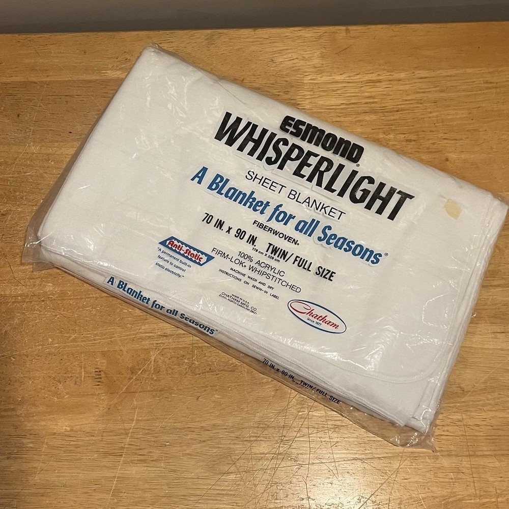 Vtg Esmond‎ Whisperlight Sheet Blanket Twin/Full 70x90 Anti-Static Acrylic Throw